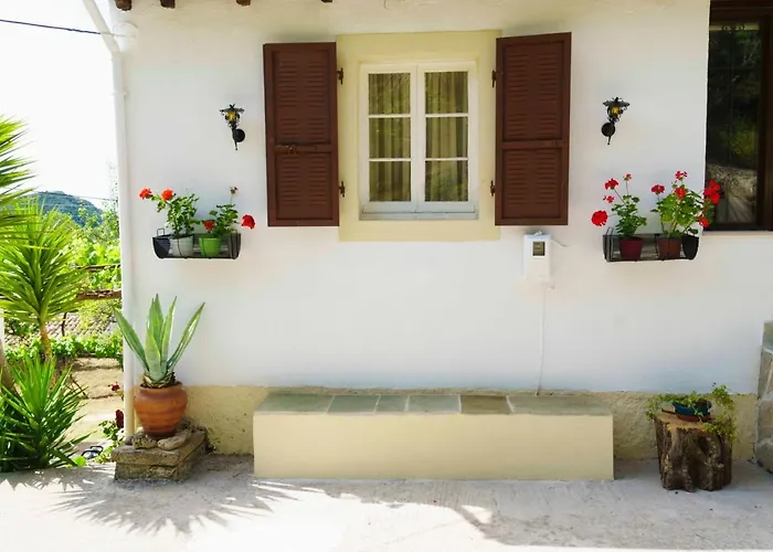 Eleonas-olive Grove Traditional * Sgourades